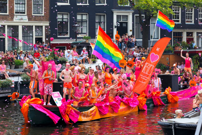 Pride Amsterdam bezoeken: datum, Canal Parade, route en praktische tips